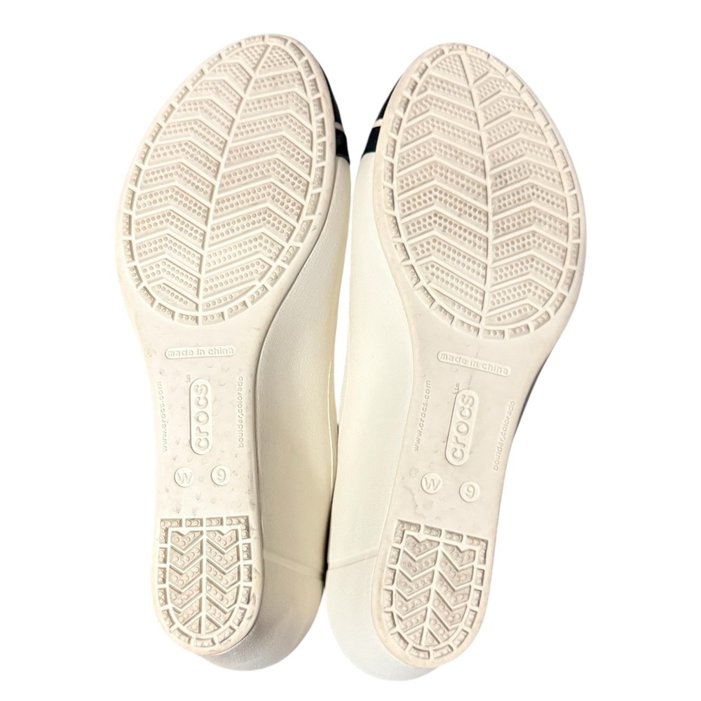CROCS Wedge Pumps Cap Toe Wedges Cream & Black Women's Size‎ 9 - Picture 6 of 9